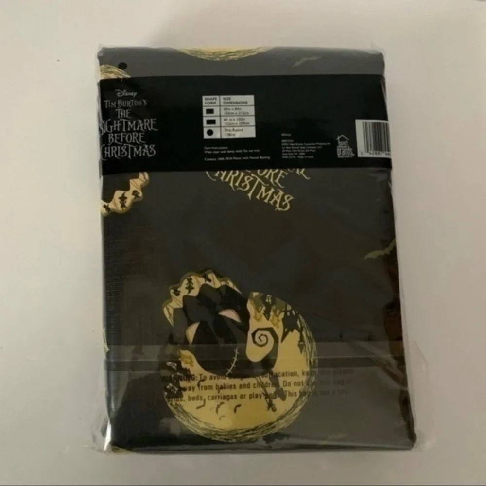 NIP. DISNEY The Nightmare Before Christmas Tablecloth